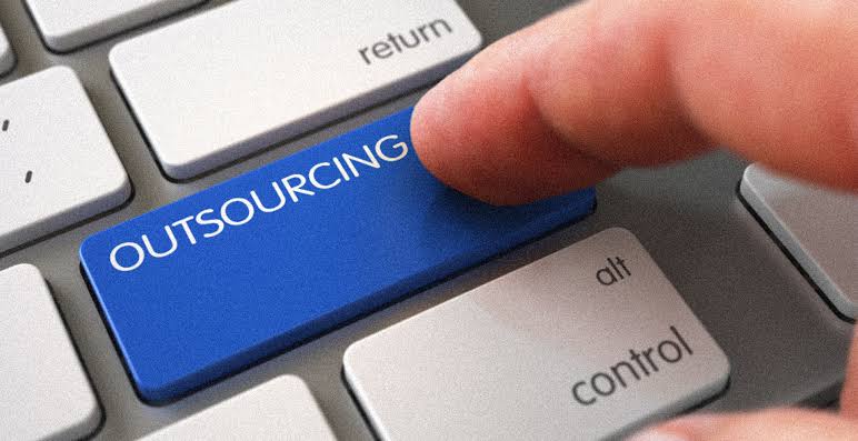 Outsource IT